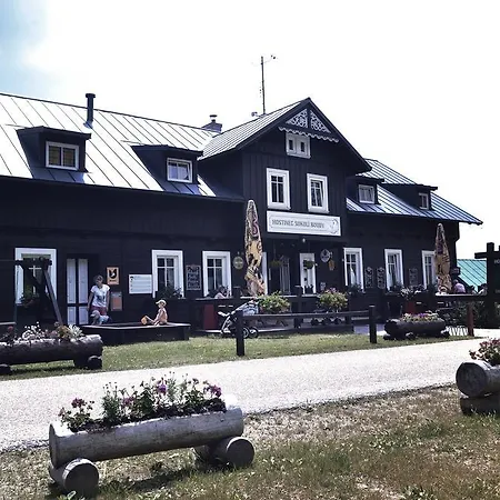 Penzion A Restaurace Sokolí Boudy 4*