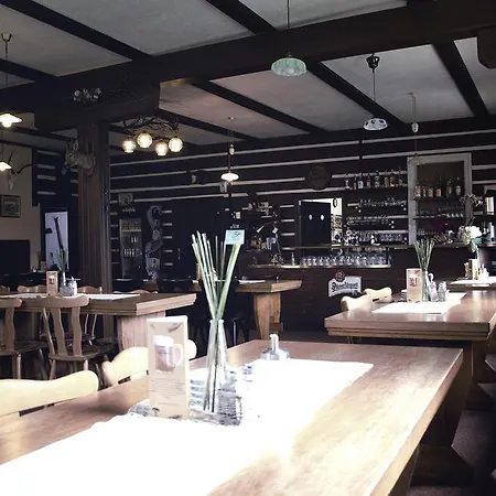 Penzion A Restaurace Sokoli Boudy